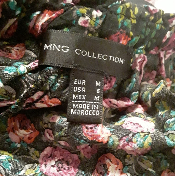 MNG Collection Light Mini Skirt With Pockets - Picture 6 of 7